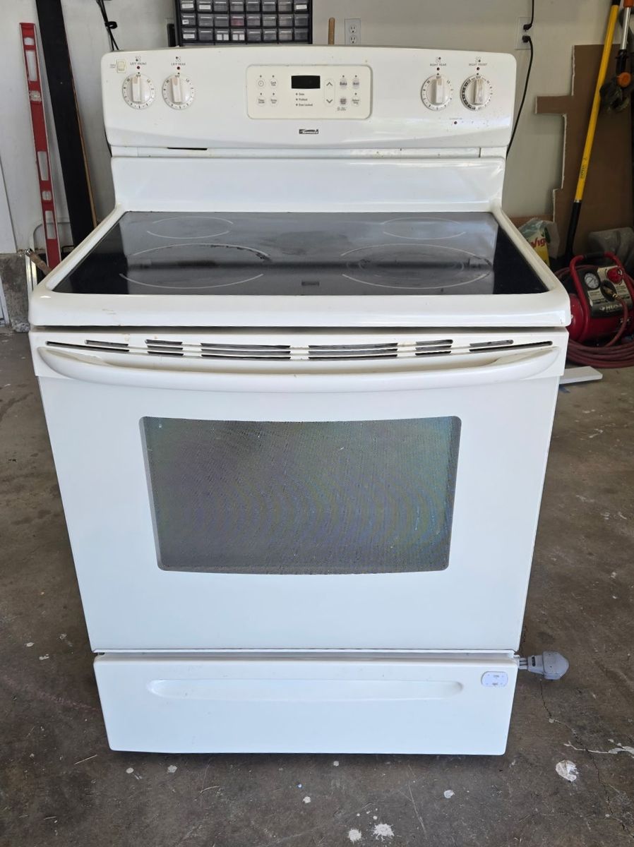 Kenmore Oven and stove top