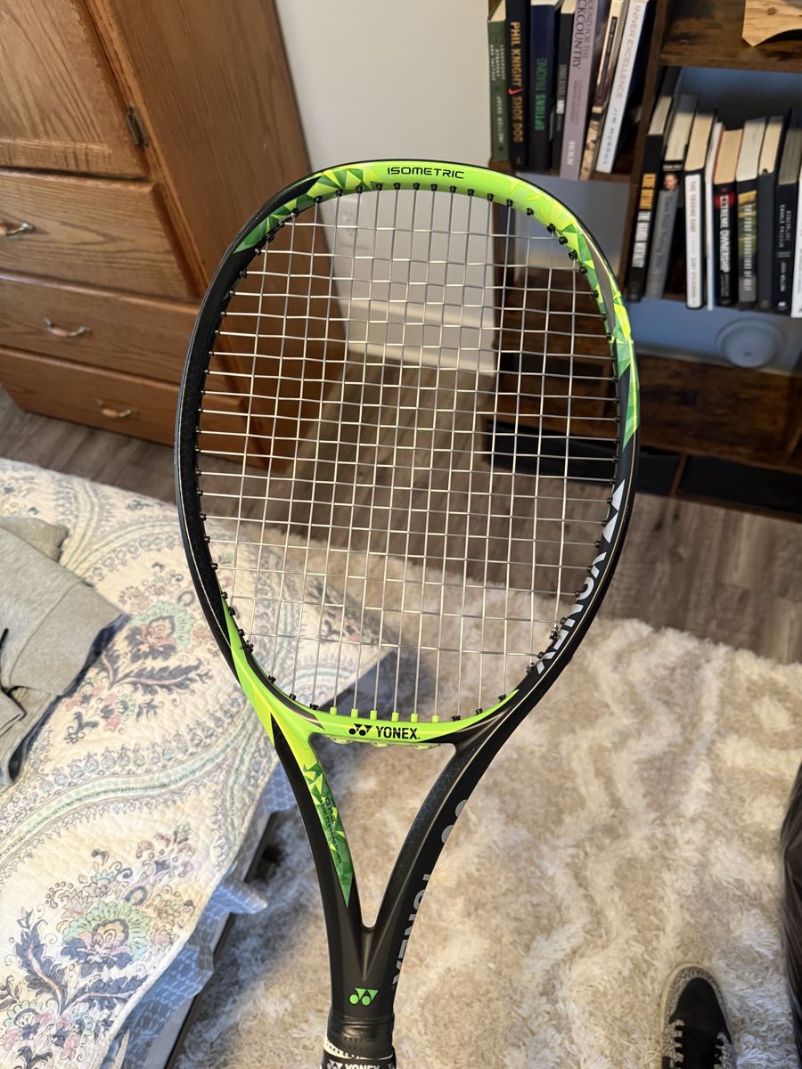 Yonex E Zone 100 4 3/8