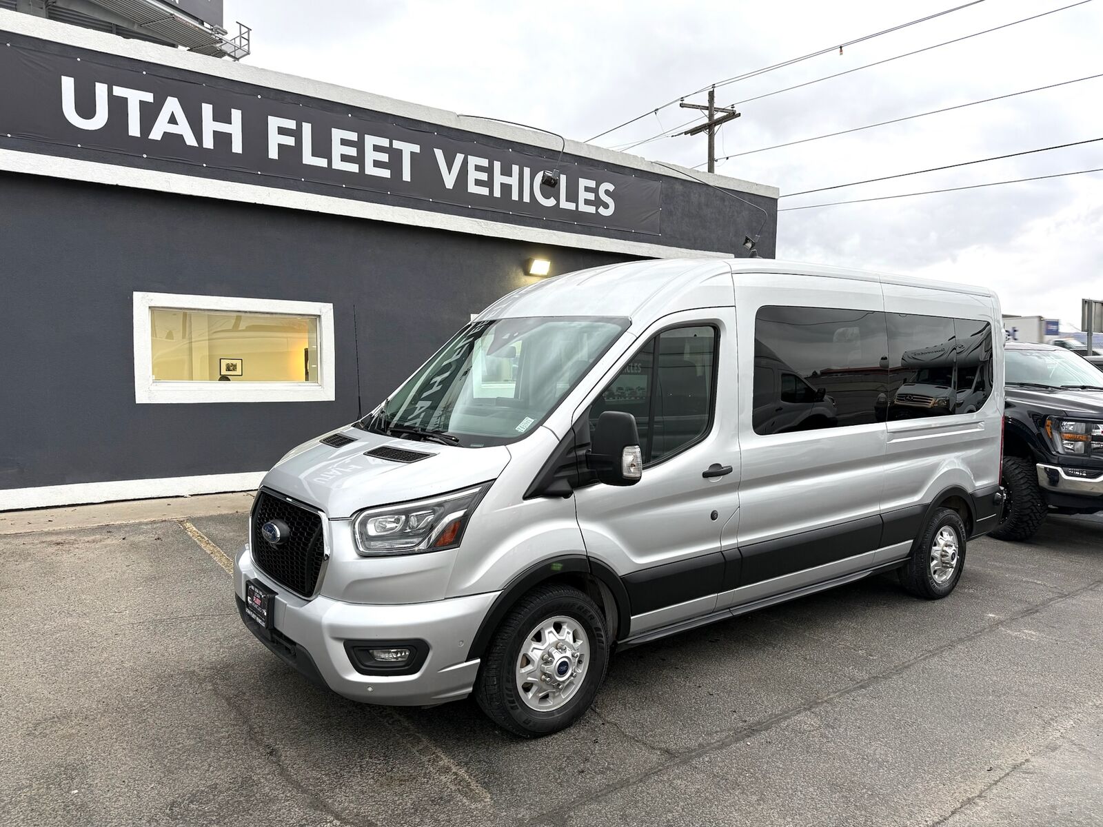 2023 Ford Transit 350 XLT