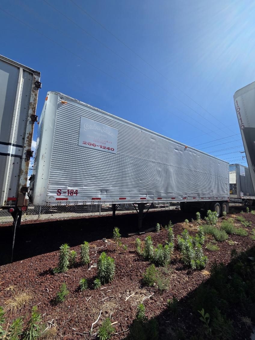 1965 Strick 40ft rollup door STORAGE enclosed dry van trailer for sale