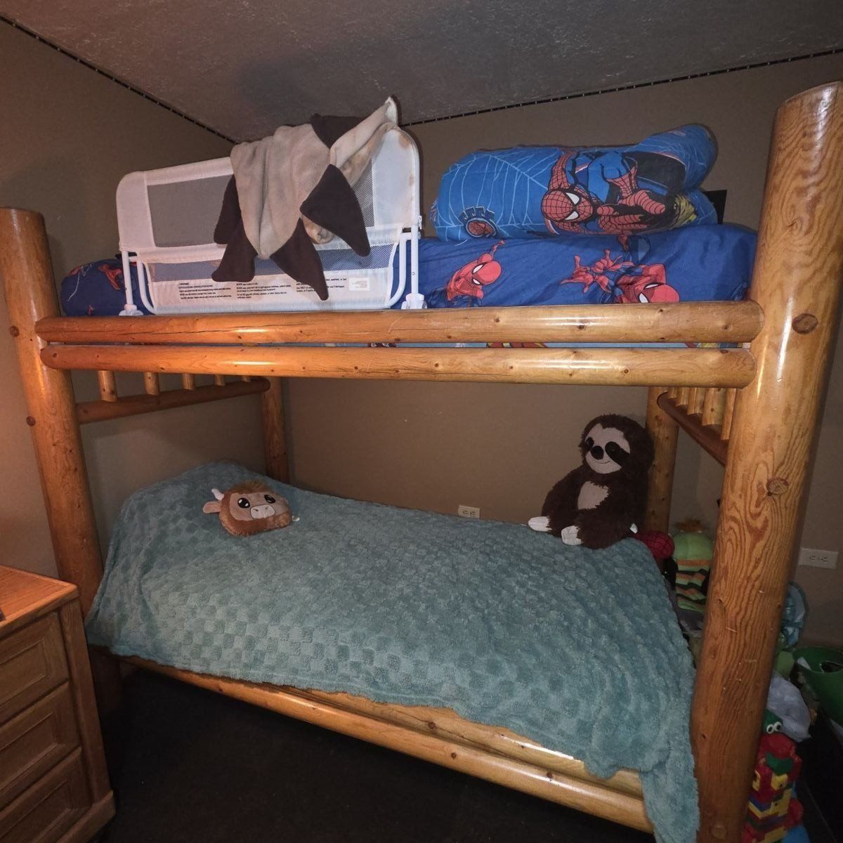 twin log bunk bed