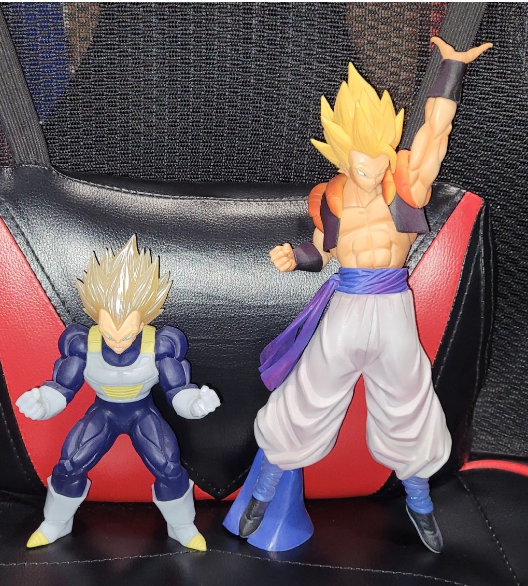 Dragon ball z figures