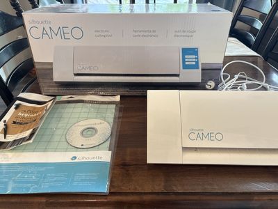 Silhouette Cameo V3.3