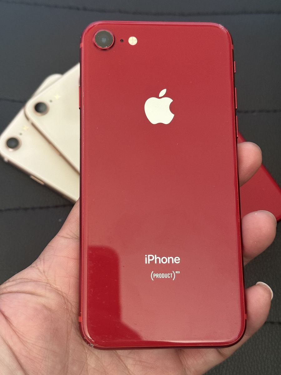 4 iPhone 8 64GB. Unlocked Smartphone.so nice