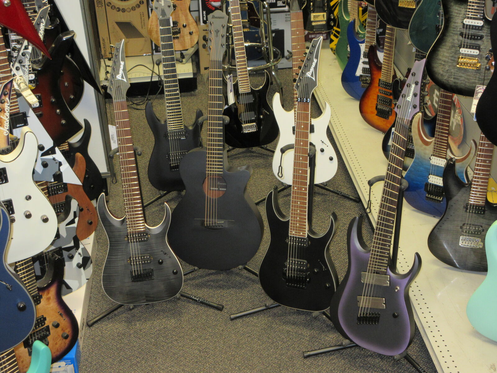 7 string guitars, 8 strings guitars, and baritone guitars