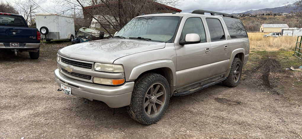 2005 CHEVROLET SUBURBAN Z71