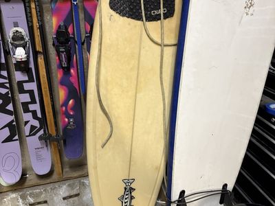 6’2” surfboard