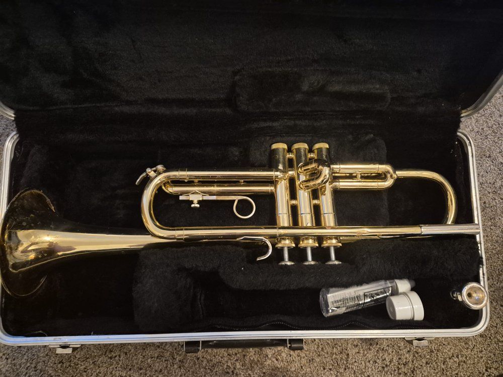 Bundy Trumpet with Guarantee