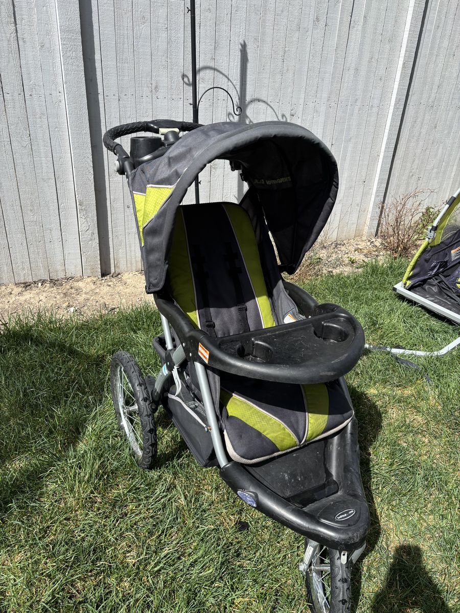 Stroller, hiking baby carrier, baby bike trailer