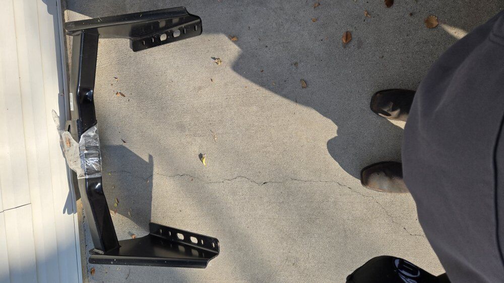 HITCH (BRAND NEW) 2" RECEIVER