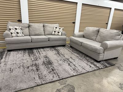 Light Cream Couch Set *CAN DELIVER*