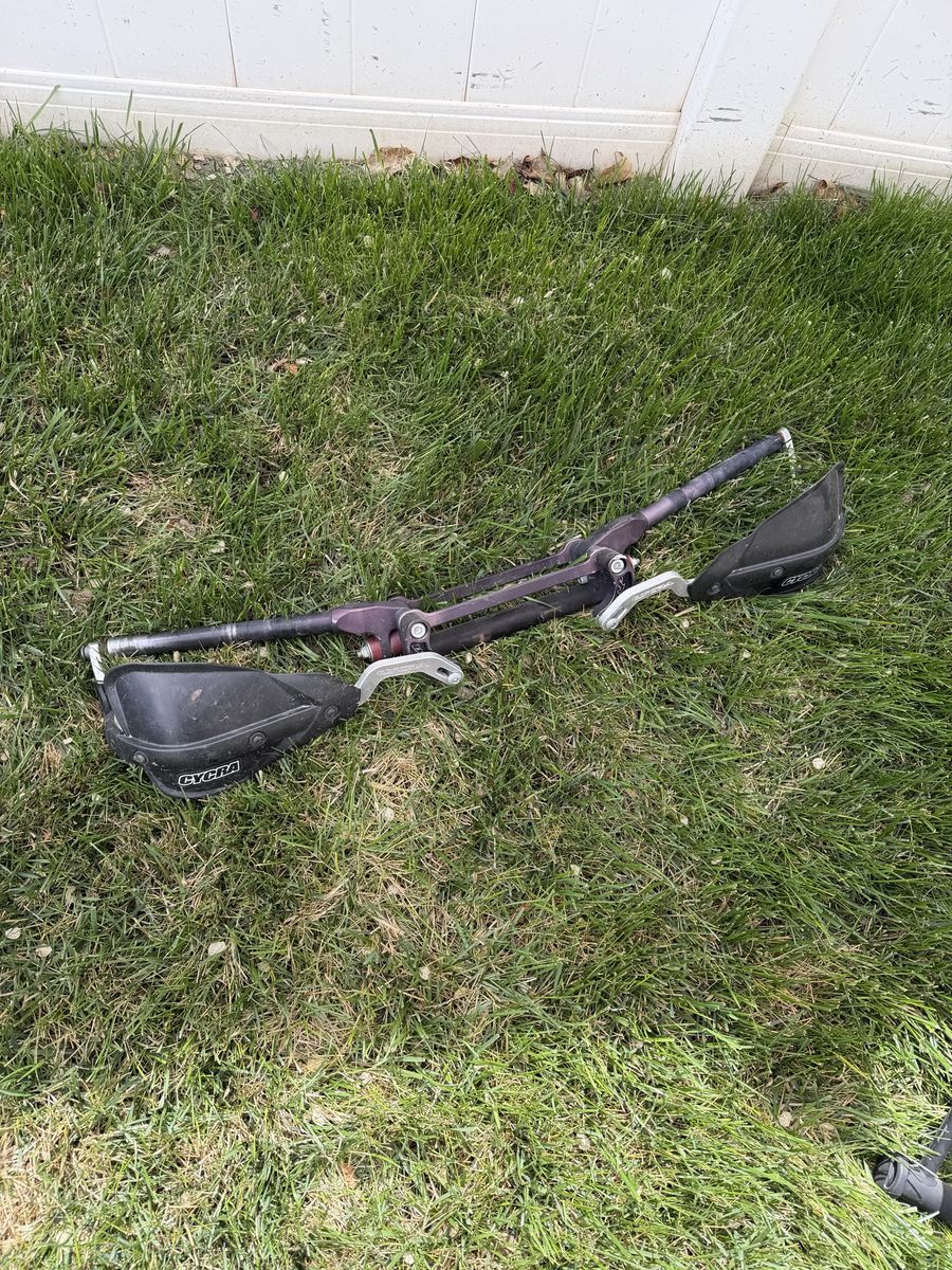 Flex Handlebars With Hand Guards