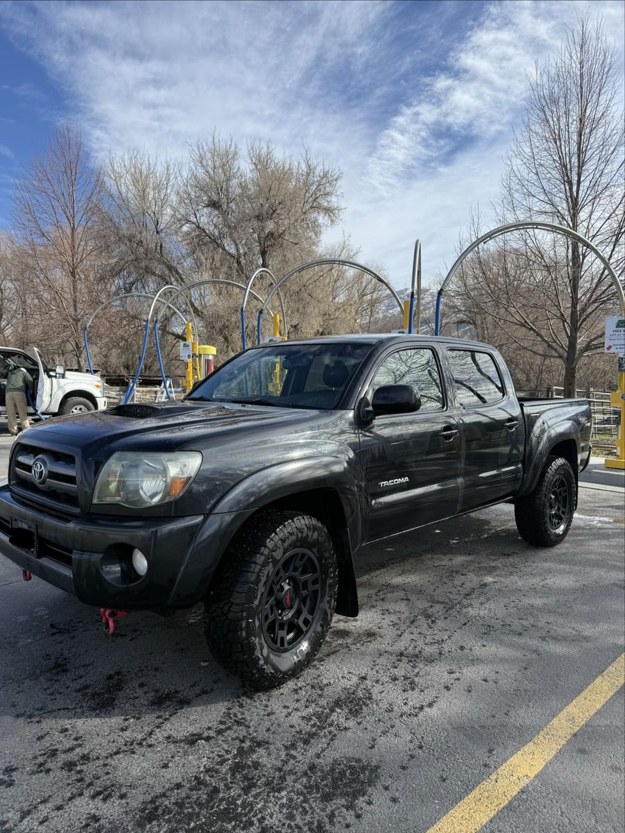 2010 TOYOTA TACOMA TRD Sport