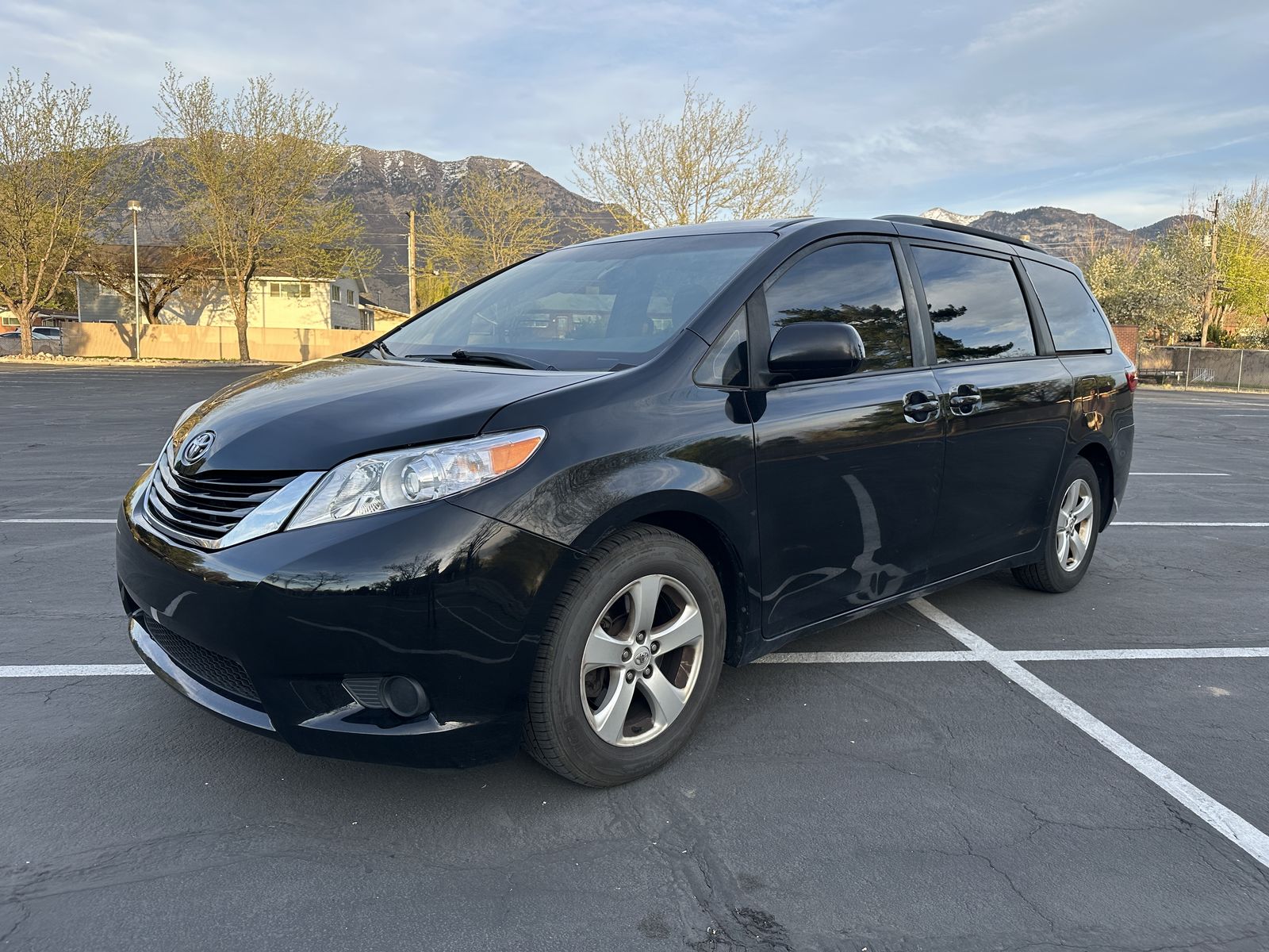 2015 Toyota Sienna LE 8-Passenger