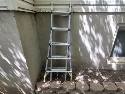 Dwewalt 17' extension ladder