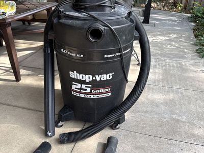 Shop- Vac 25 Gallon - Wet Dry Vacuum