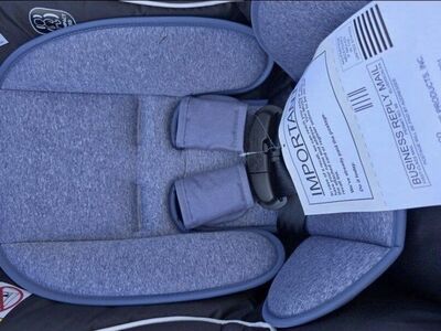 NEW Graco Infant Car Seat