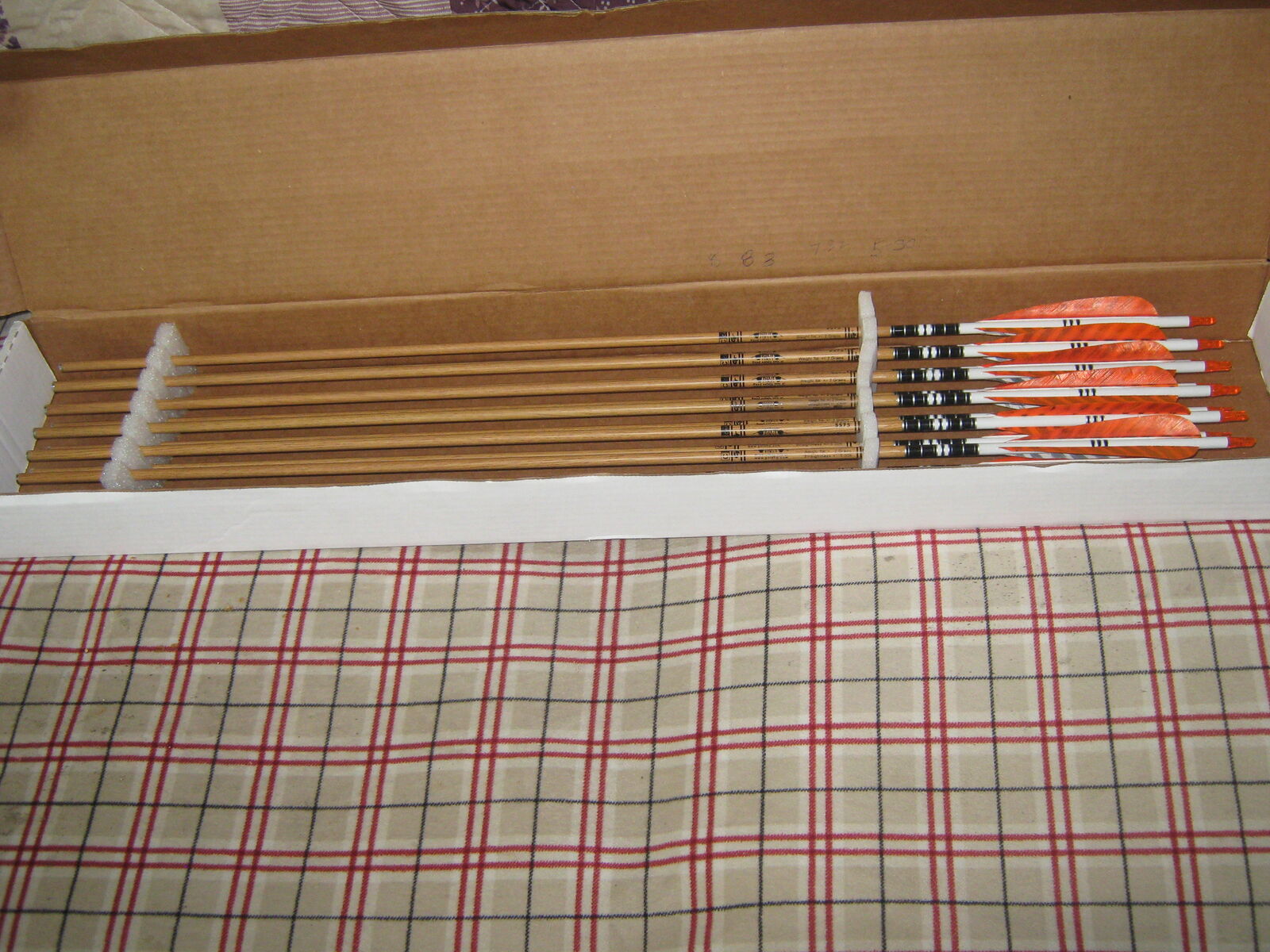 One Dozen GoldTip Traditional Wood Grain Carbon Arrows