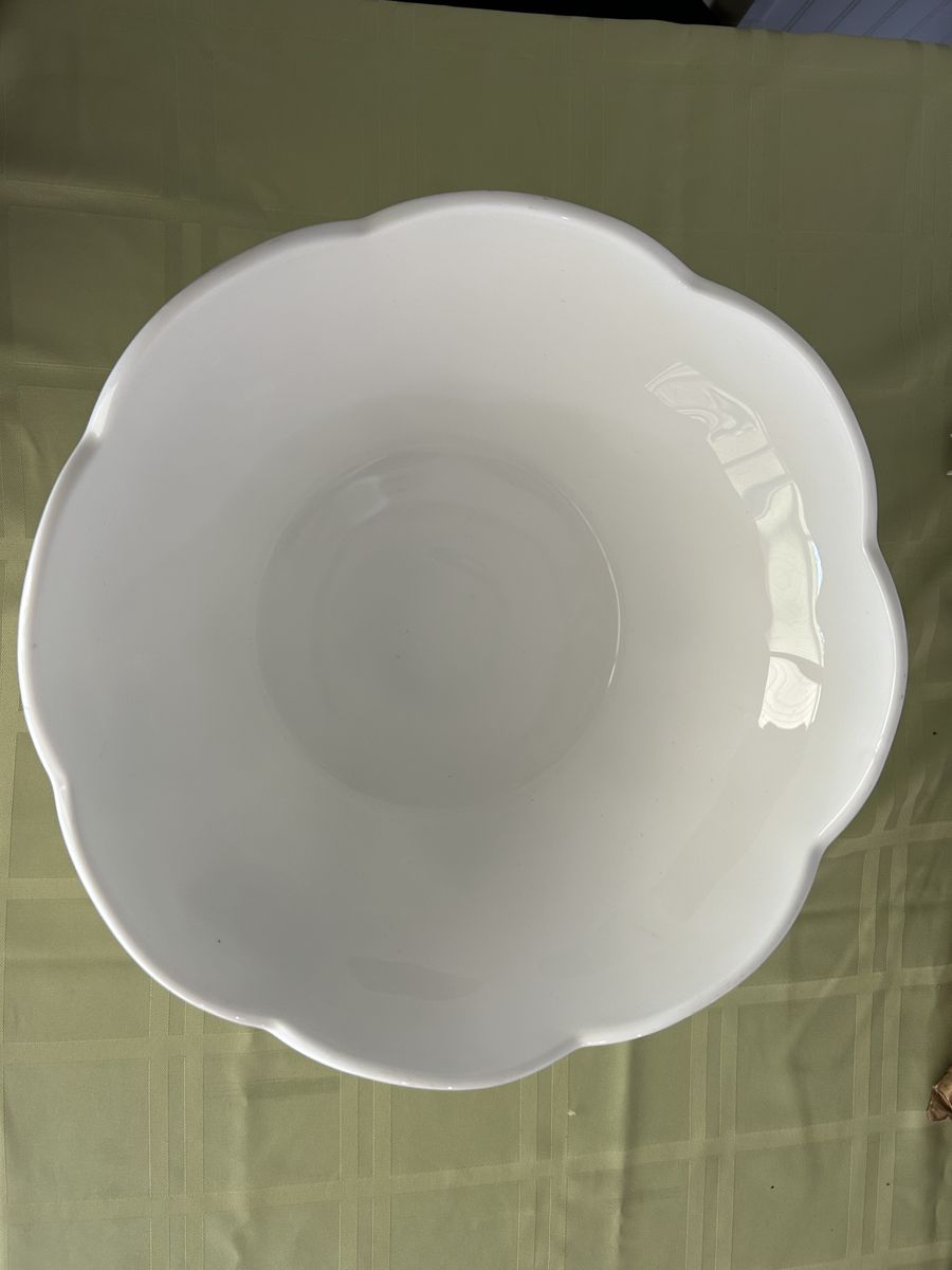 Main image 4