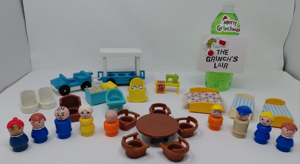 Vintage Fisher Price Little People Lot — 1970s