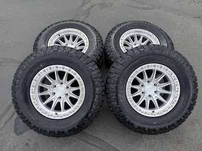 New 285/70r17 Nitto Silver Arena 6x135 Ford F150 6