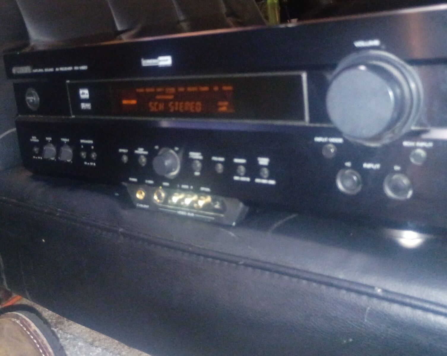 YAMAHA RX-V620 STEREO RECIEVER