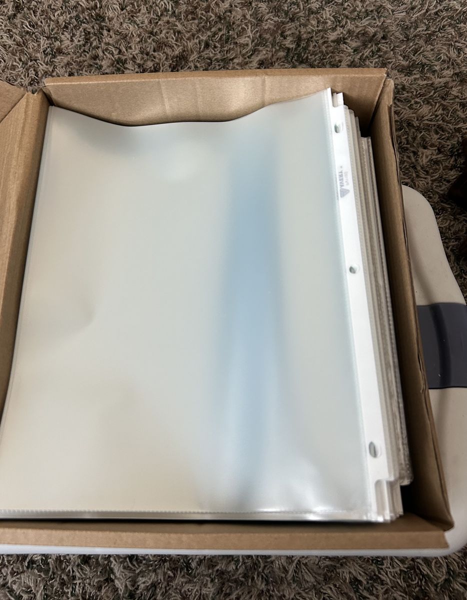 Brand New - 200 Sheet Protectors - 8 1/2 x 11 Inch