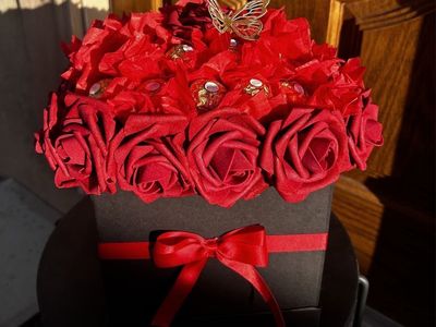 Roses + Ferrero Rocher gift box