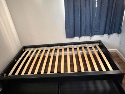 twin bed w/ drawers and mattress
