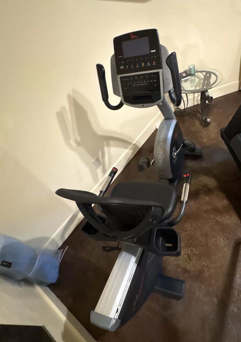 FreeMotion C5.3 recumbent exercise bike $500 cash/venmo in Draper