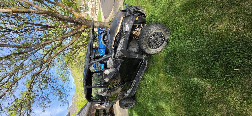 2019 Polaris General 4 Ride Command - Street Legal