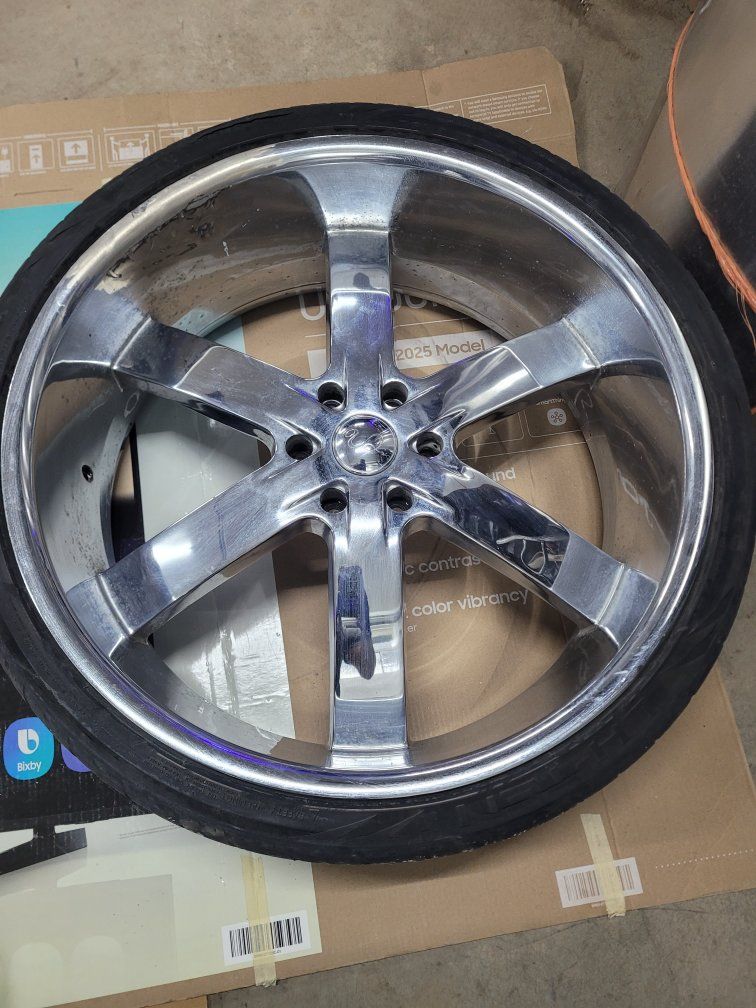 Chrome Rims & Tires for Car/SUV - Some Wear & Tear