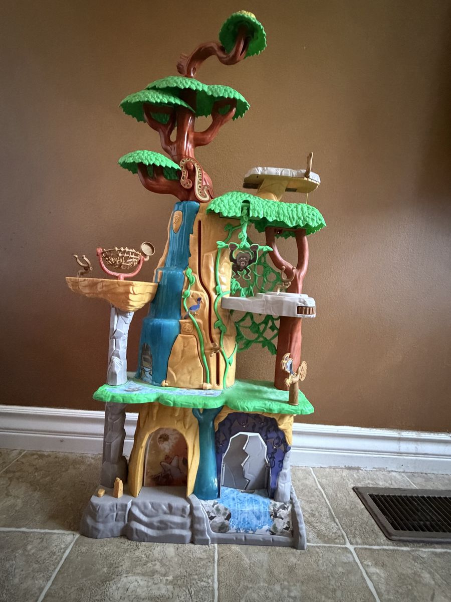 Main image 4