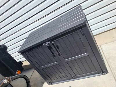 36cu.ft Outdoor Lockable Storage Shed
Black**