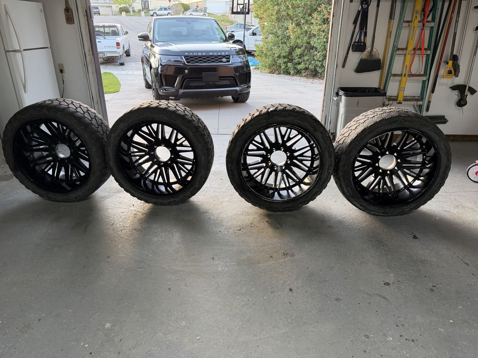 24x14 wheels