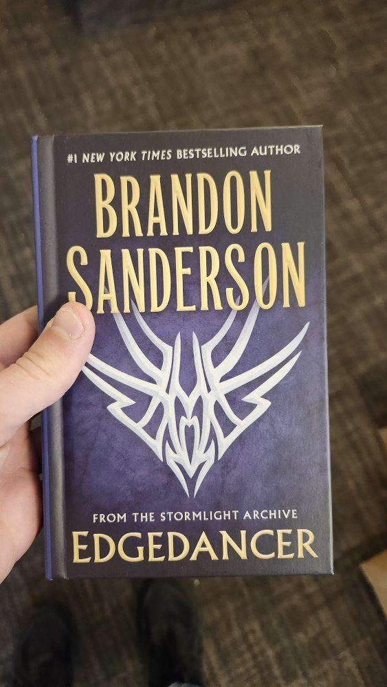 Edgedancer by Brandon Sanderson