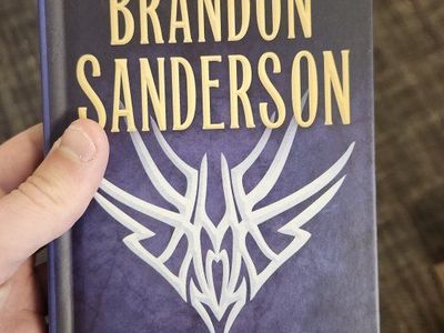 Edgedancer by Brandon Sanderson