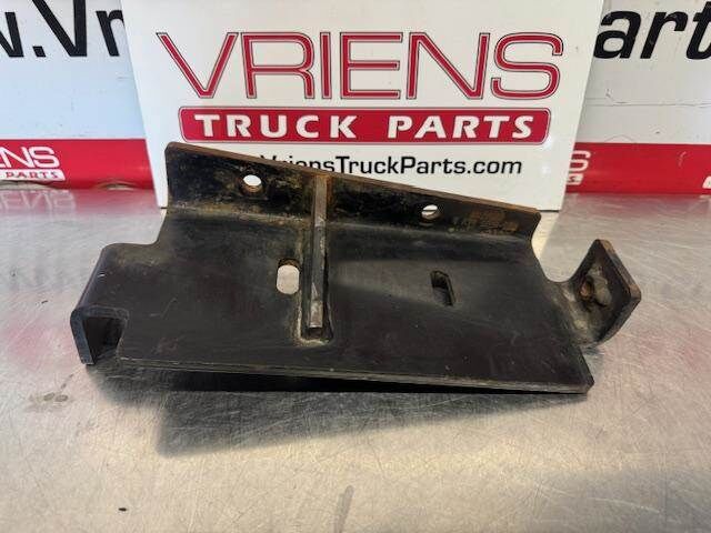 Peterbilt Bracket