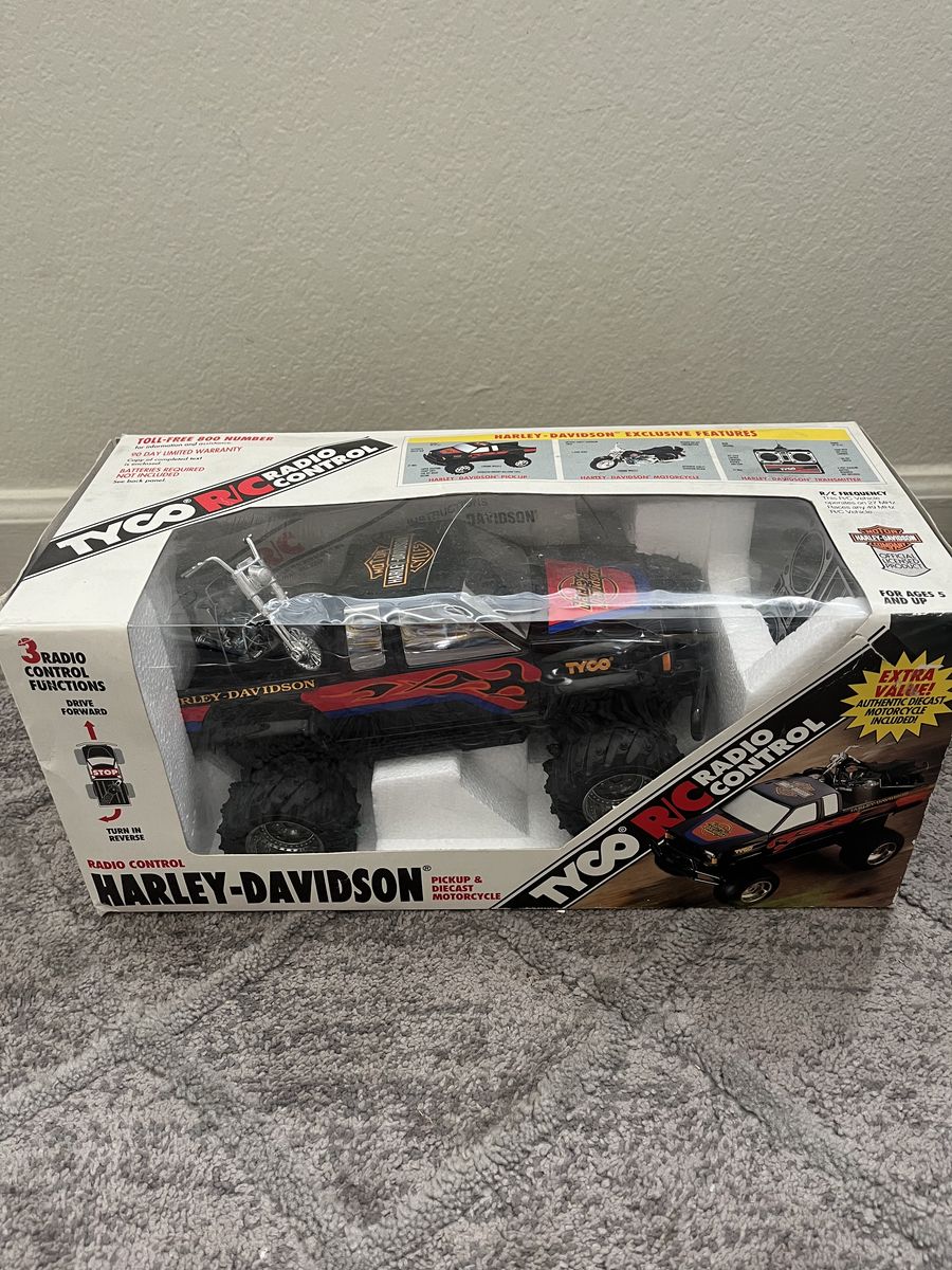 VINTAGE Tyco RC Pickup W/ Diecast Motorcycle