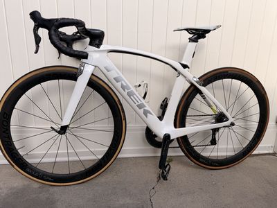 Trek Madone 9 Road Bike - White