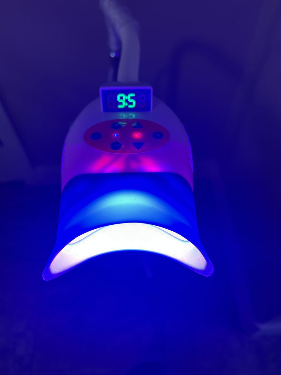 Professional teeth whitening light