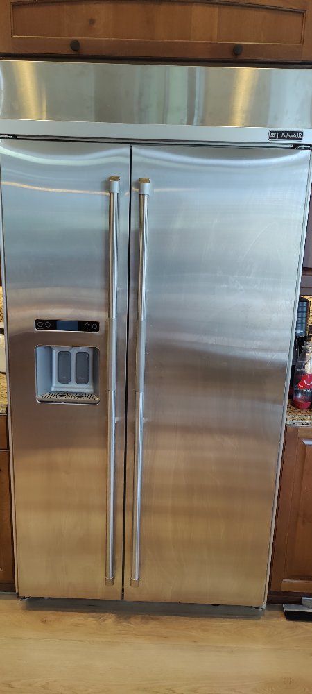 Jenn-Air 42" Stainless Steel Side-by-Side Refrigerator with Water Dispenser