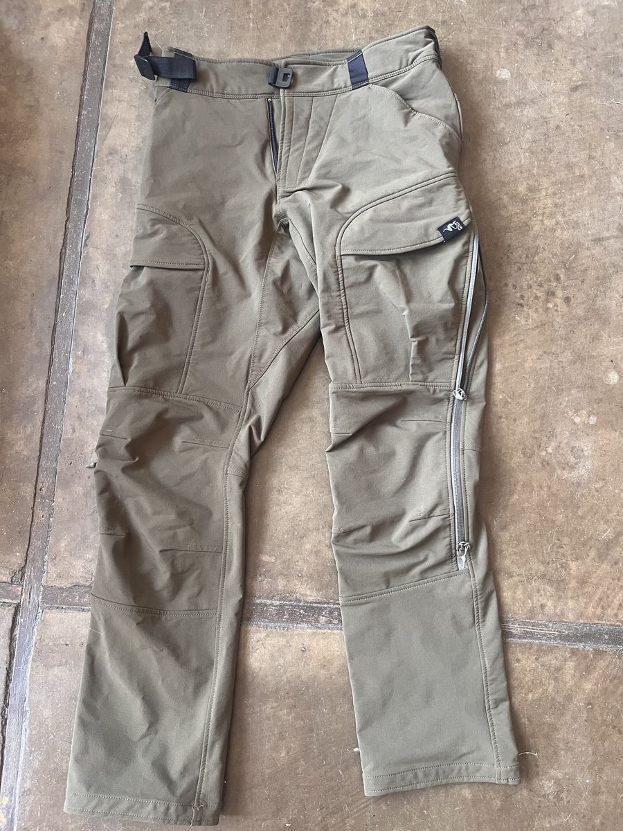 Stone Glacier De Havilland Pants Small (30x31) Tarmac