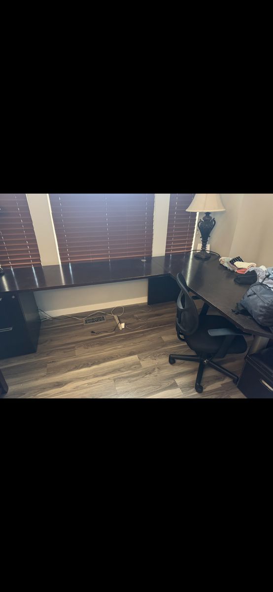 Free Computer/office Desk