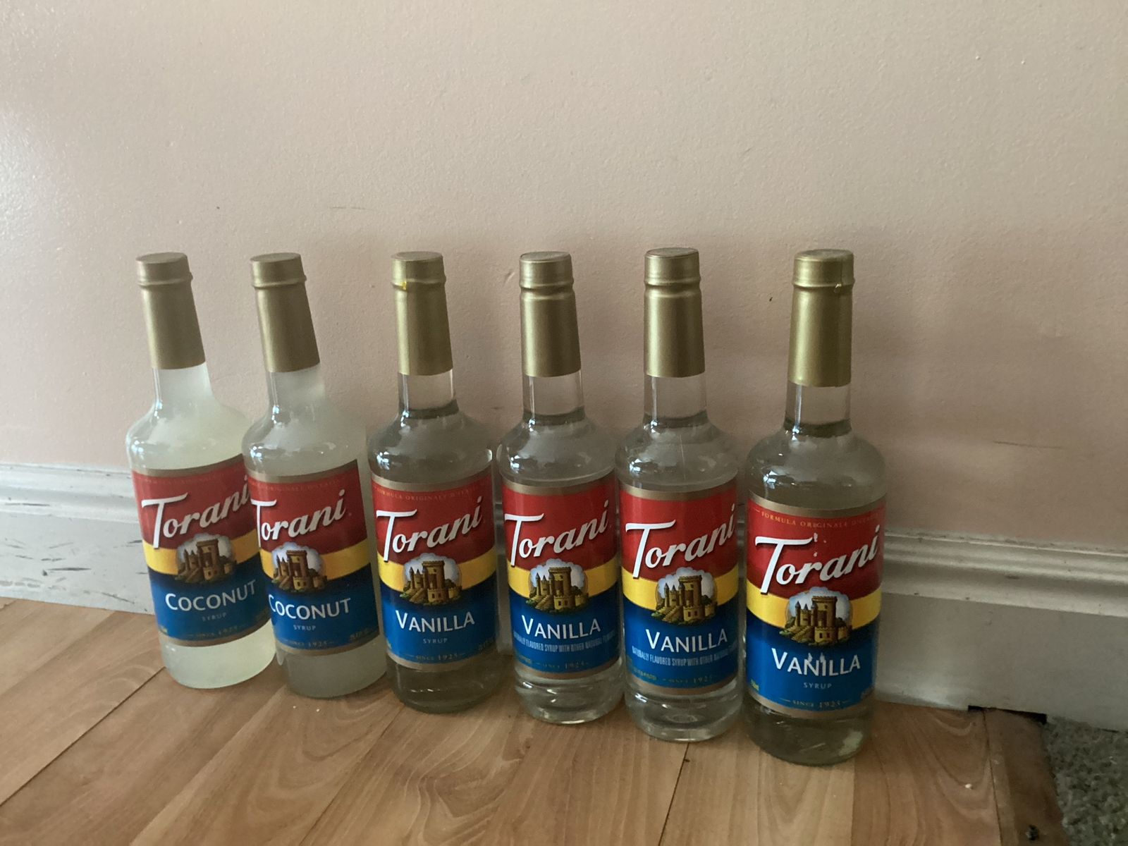 Torani Flavoring Syrups 25.4 oz (6 Bottles: 4 Vanilla, 2 Coconut)