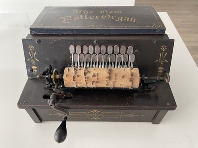 Antique Gem Roller Organ