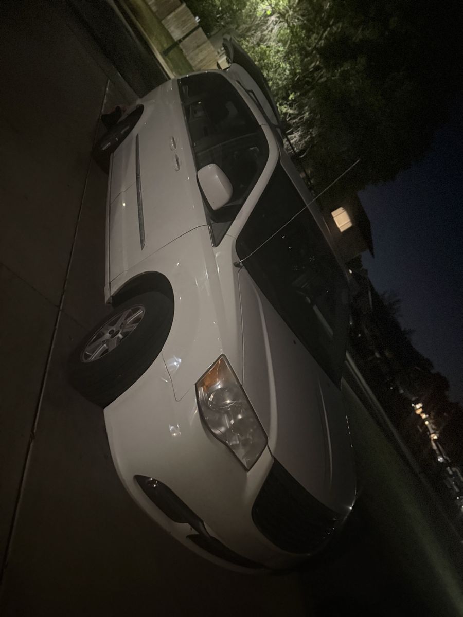 2013 Chrysler town and country