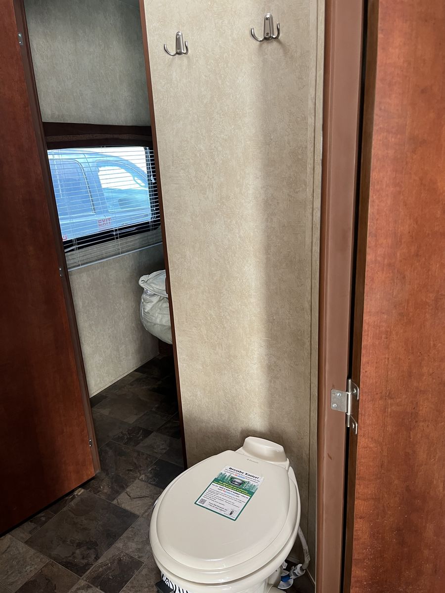 Main image 17