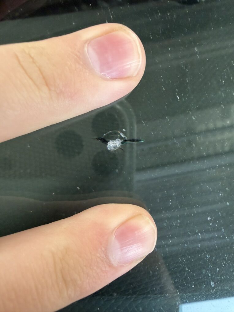 Mobile rock chip reapir