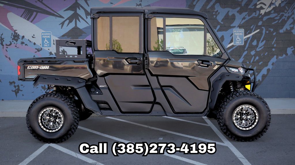 2023 Can-Am® Defender MAX Lone Star Cab HD10